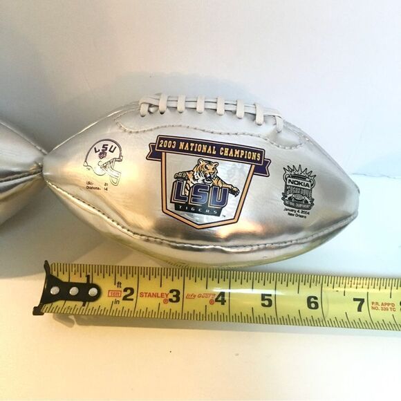 COLLIGATE LSU TIGERS NATIONAL CHAMPIONSHIP COMMEMORATIVE FOOTBALLS 2X - Picture 5 of 5